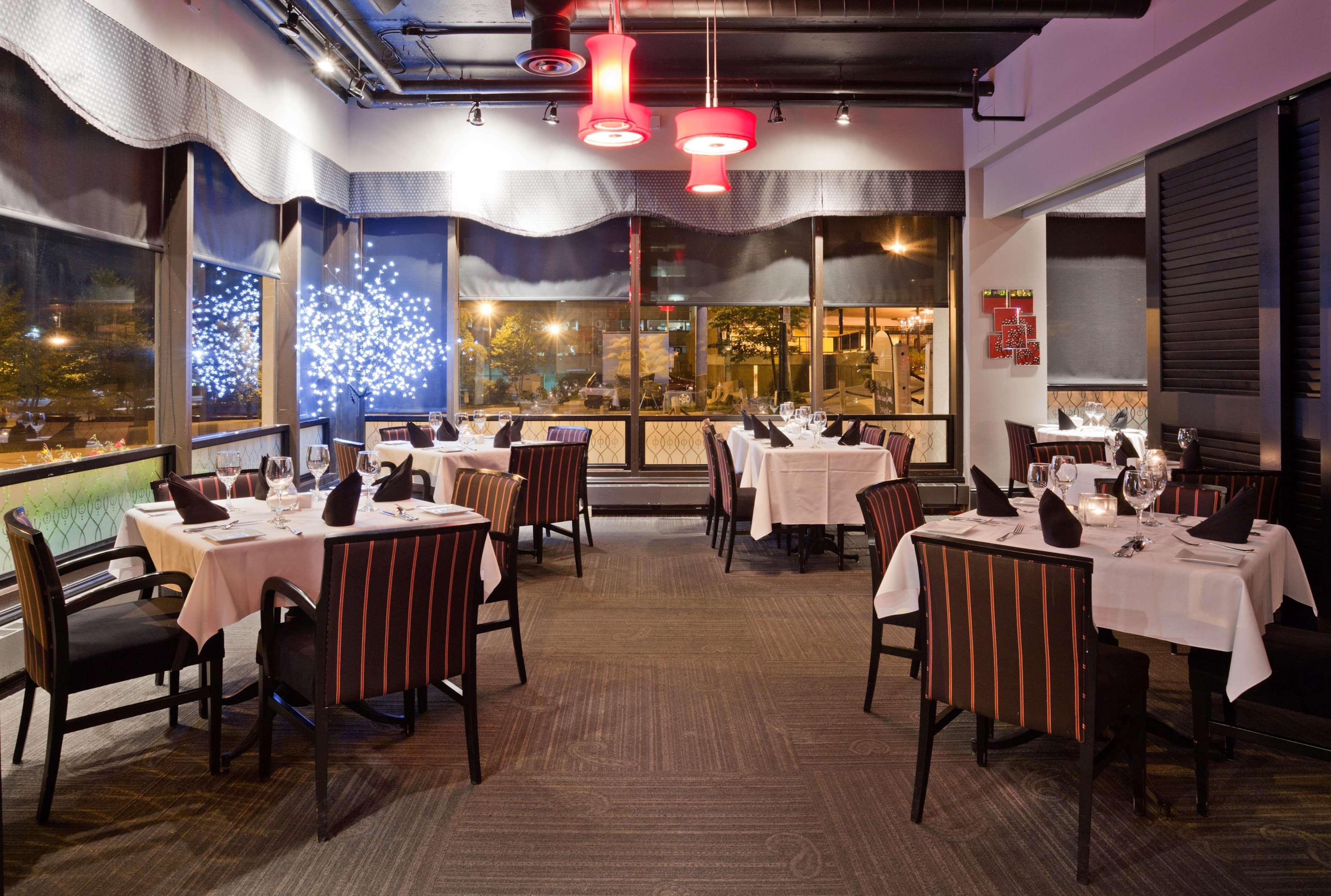 The Hollis Halifax - A Doubletree Suites By Hilton Eksteriør billede