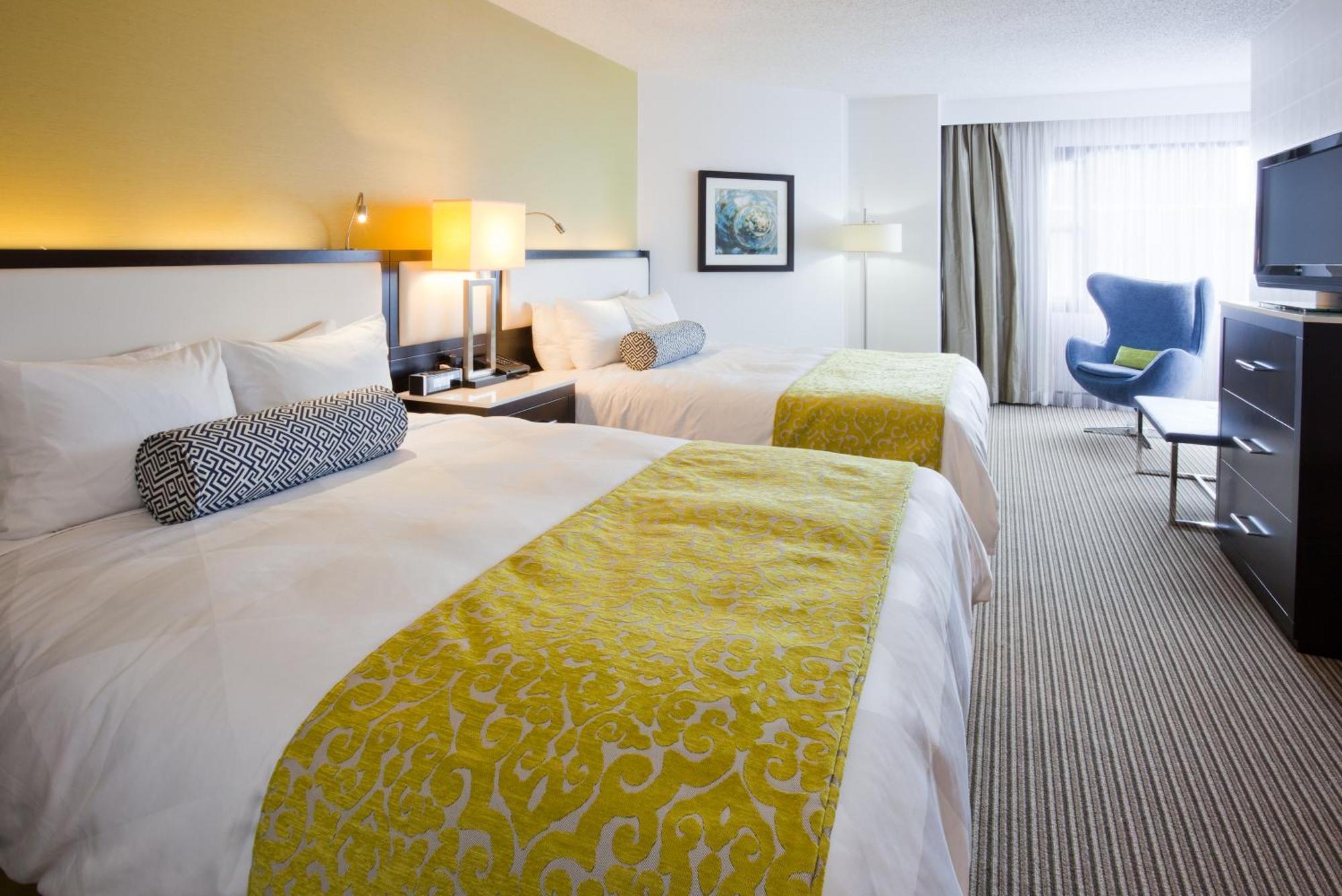 The Hollis Halifax - A Doubletree Suites By Hilton Eksteriør billede