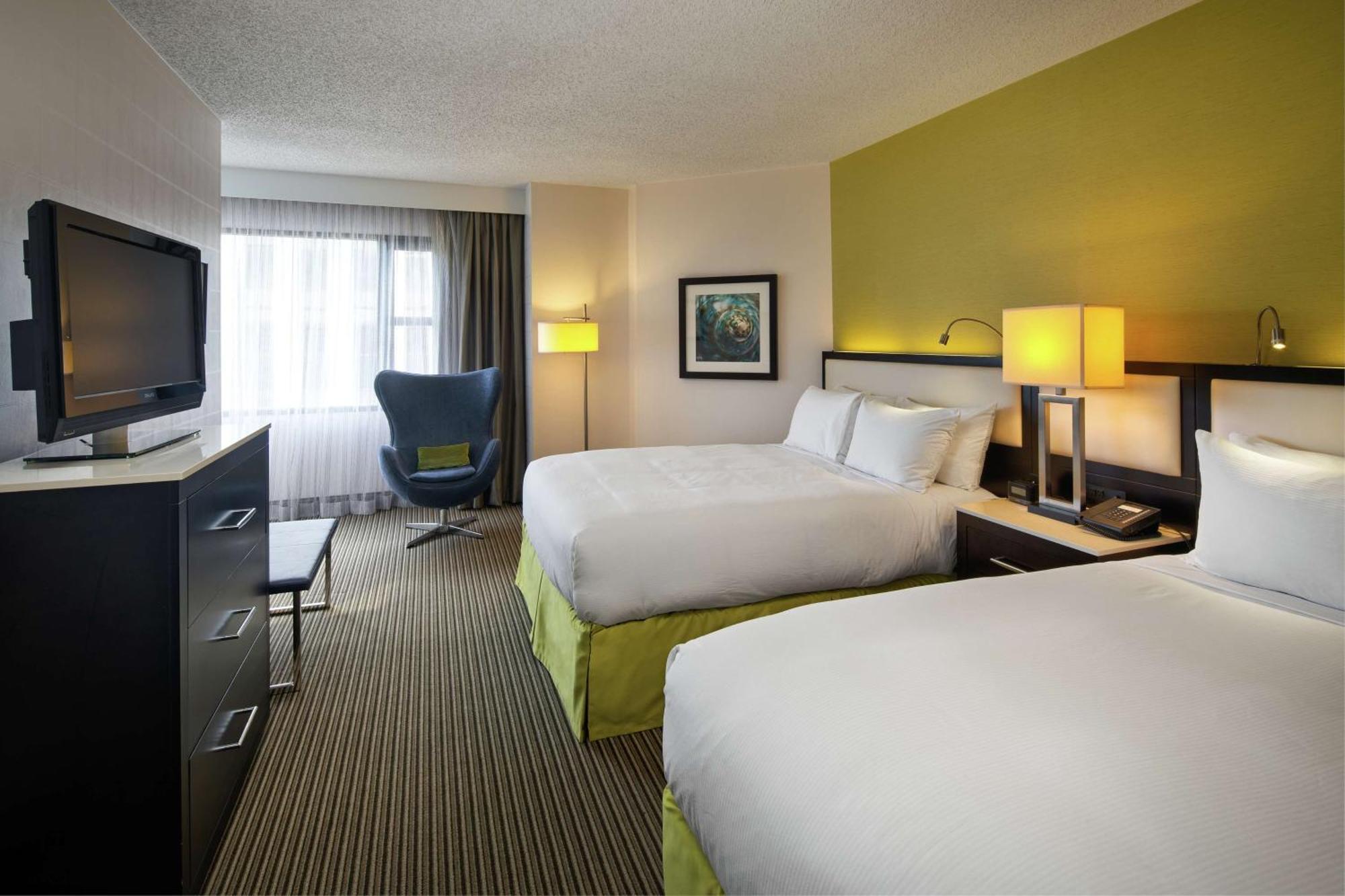 The Hollis Halifax - A Doubletree Suites By Hilton Eksteriør billede