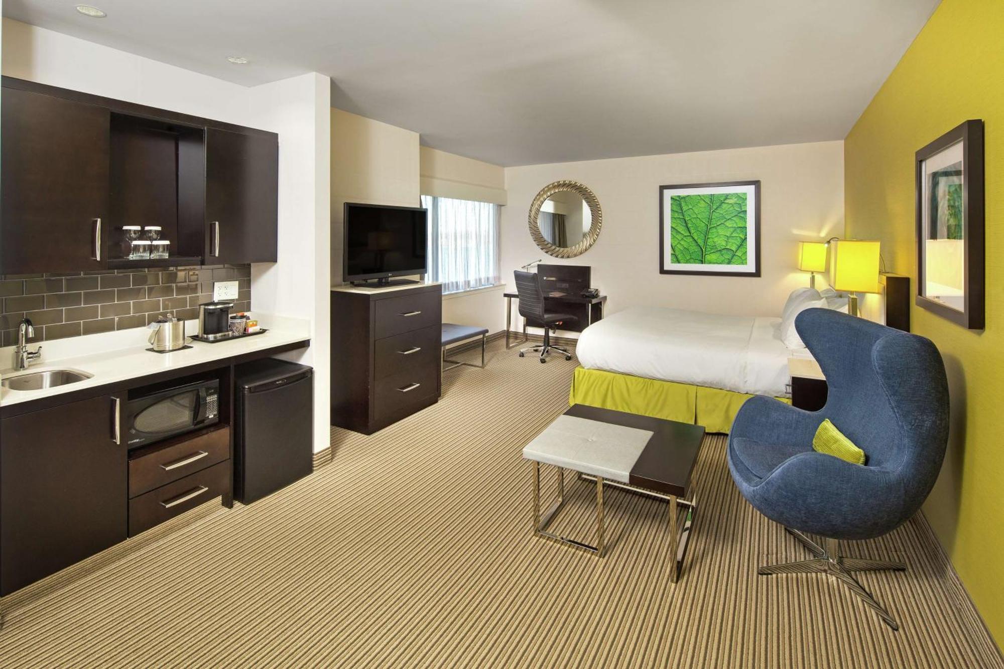 The Hollis Halifax - A Doubletree Suites By Hilton Eksteriør billede