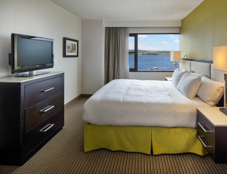 The Hollis Halifax - A Doubletree Suites By Hilton Eksteriør billede