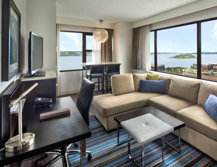 The Hollis Halifax - A Doubletree Suites By Hilton Eksteriør billede